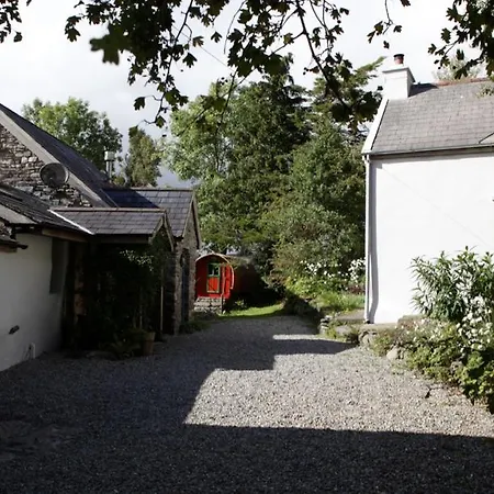 Shiplake Mountain Farmhouse *